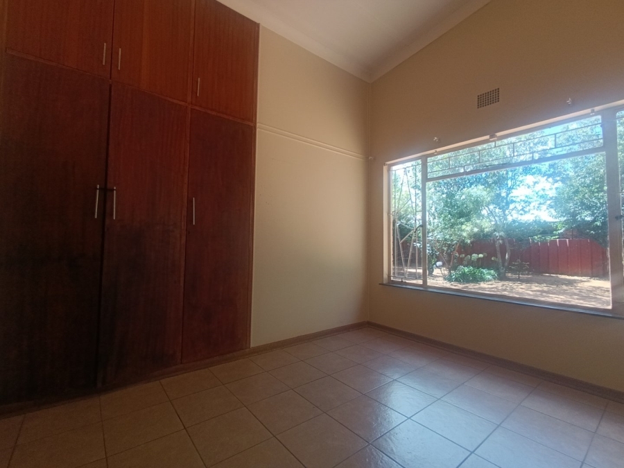 7 Bedroom Property for Sale in Universitas Free State